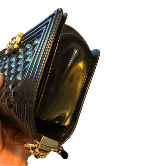 Emperia Black Quilted Flap Jelly Vegan Purse - Picture 5 of 6